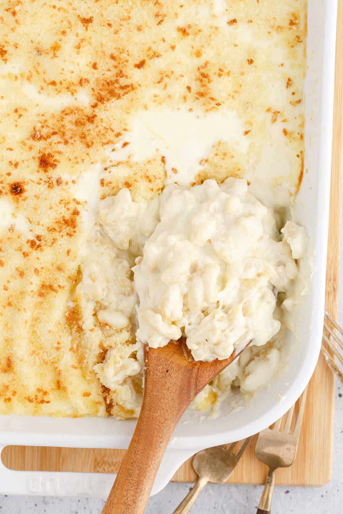 Baked White Cheddar Mac and Cheese With Spoon