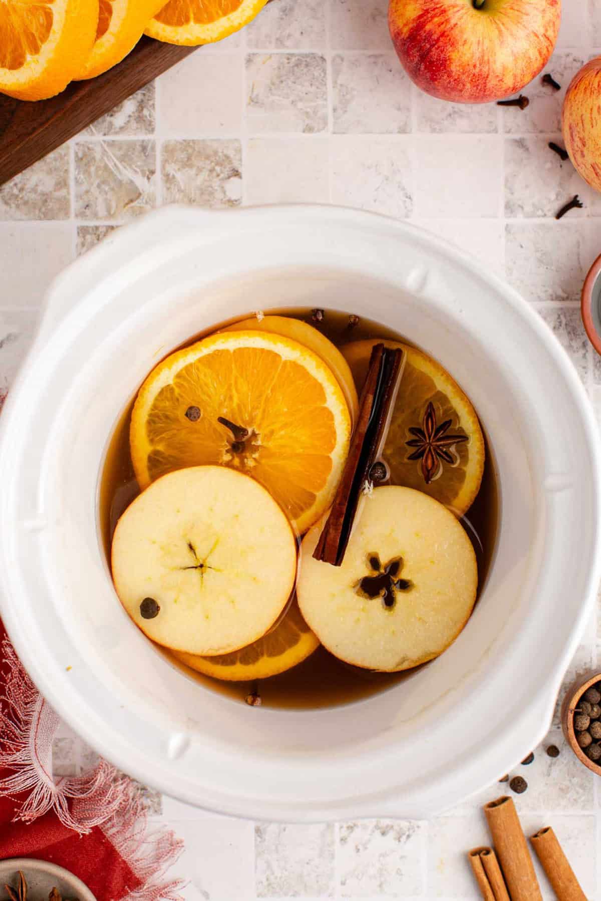 Spiked Apple Cider Crockpot in Crockpot