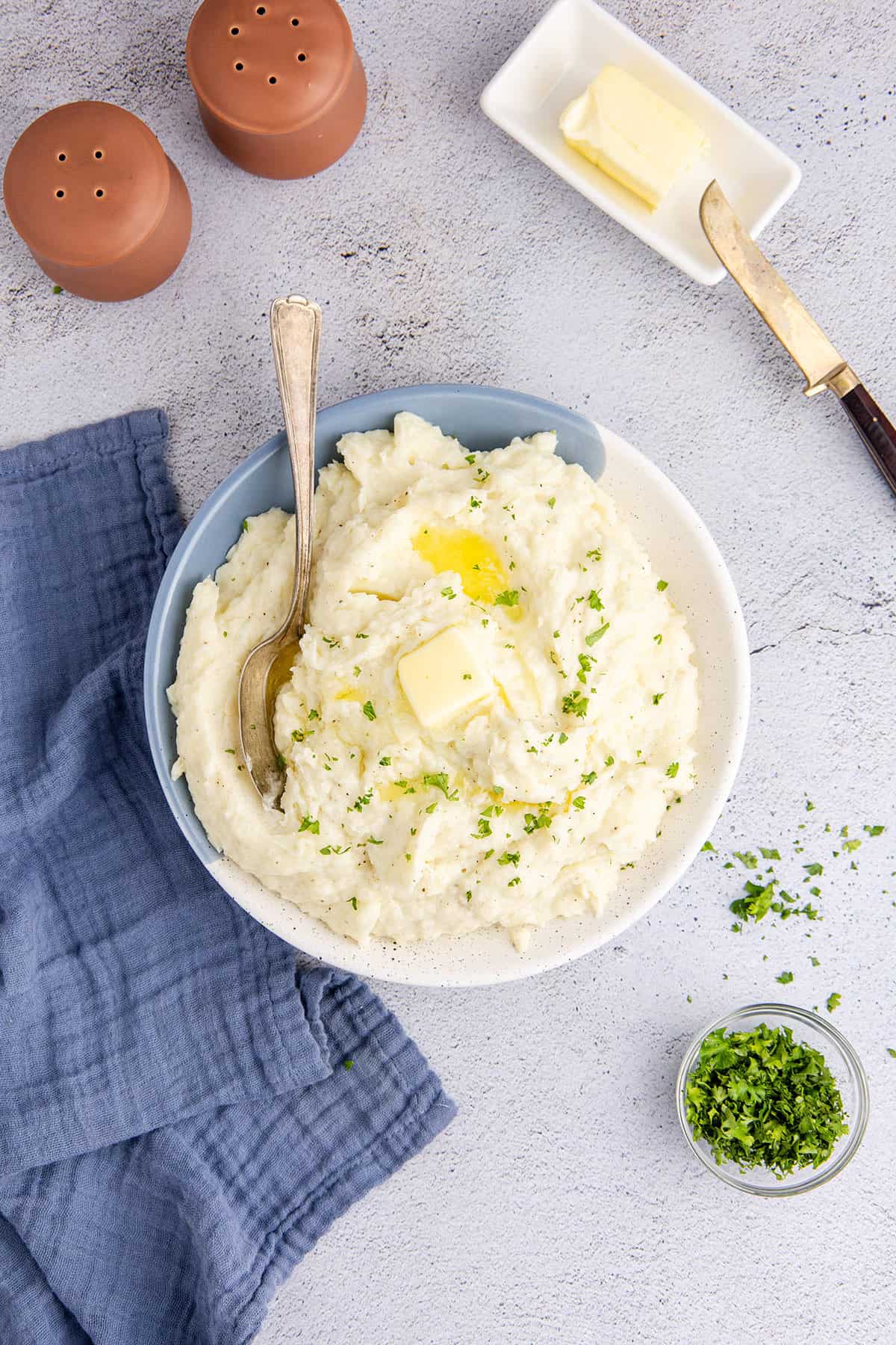 Idahoan Mashed Potato with Garnish on Top