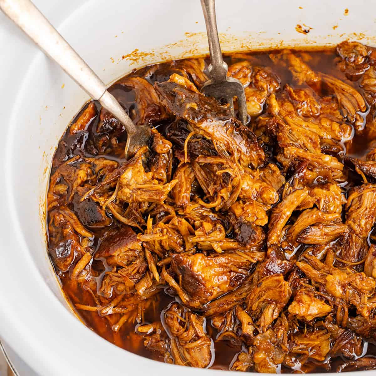 25 Quick and Easy Game Day Appetizers BBQ Pulled Pork with Root beer in a Crockpot
