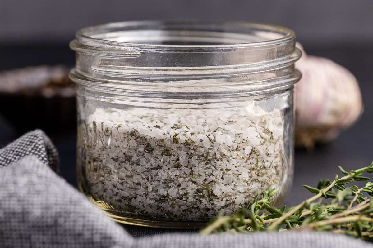 Prime Rib Rub in a mason jar