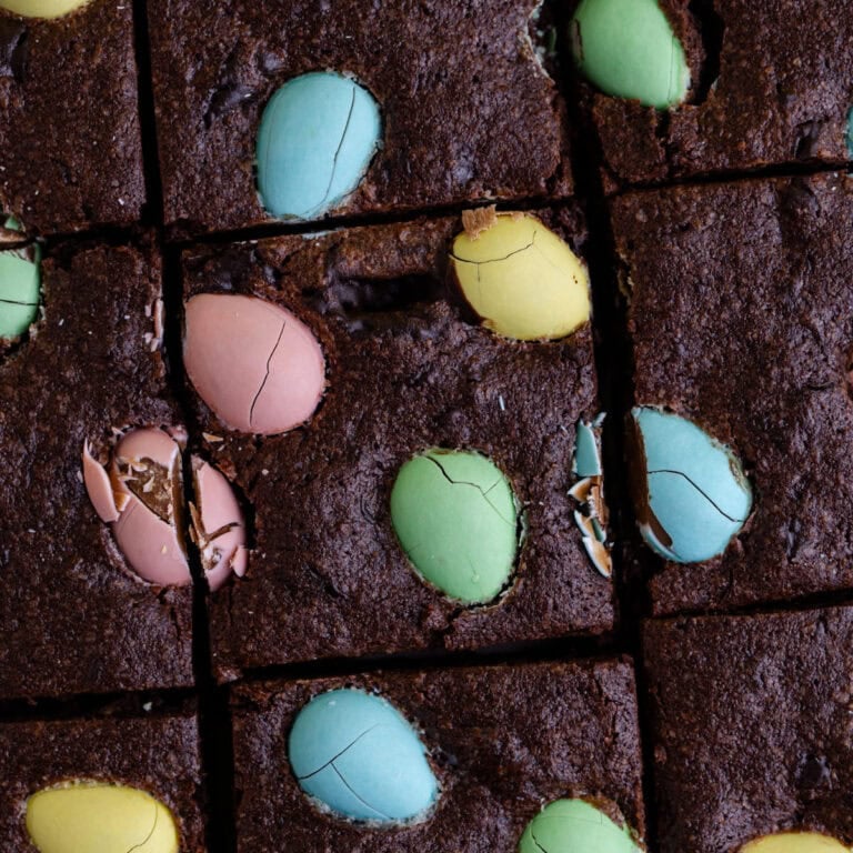 Easter Brownies all together up close